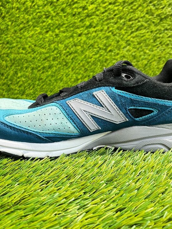 New Big Kids Saucony Ride 9 Blue Athletic Running Sneakers  New Balance 990v4 Boys Size 5.5Y Blue White Athletic Running Shoes Sneakers
